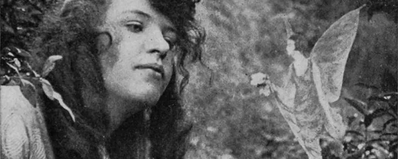 The Hairbell fairy Frances Griffiths Elsie Wright 1922 